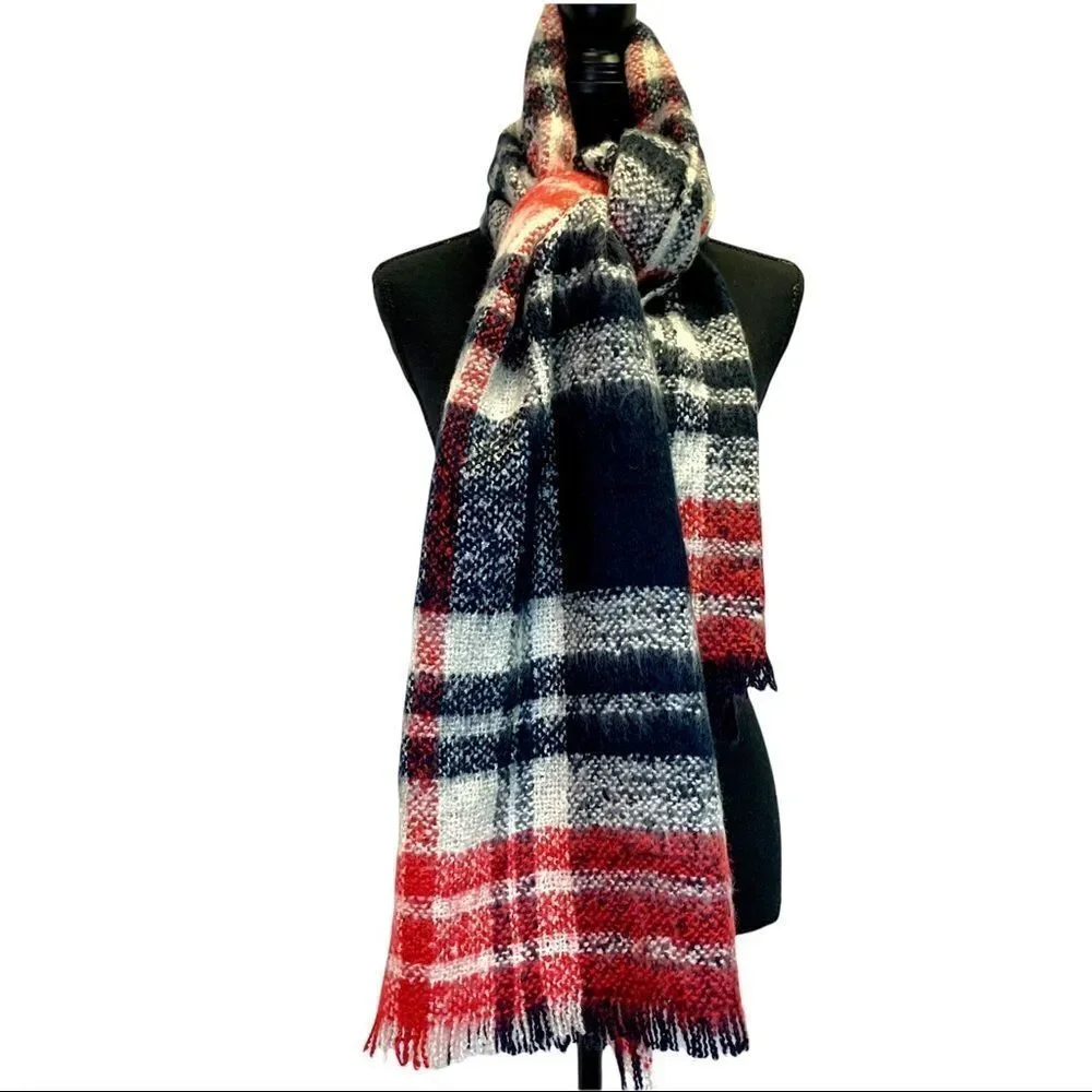 Fluffy warm red black cream scarf💥